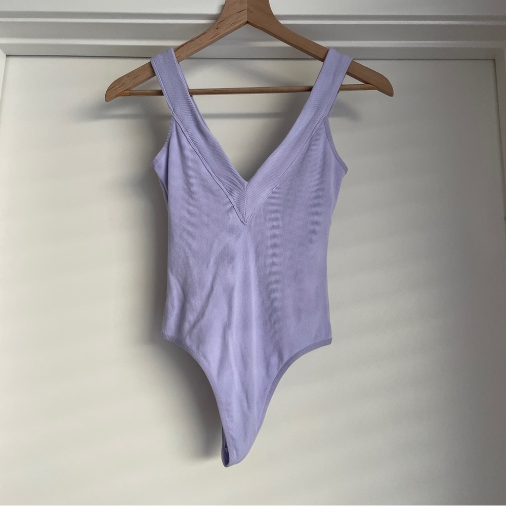 Aritzia Wilfred Bodysuit